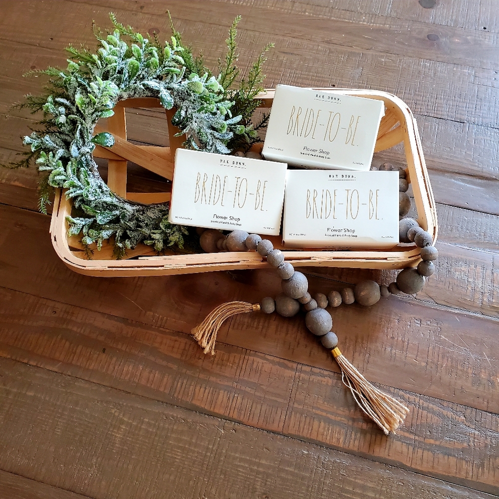 3Pc Rae Dunn 'BRIDE TO BE' Scented Hand & Body Soap Set